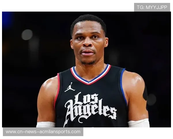 国王弃威少引热议：战术调整还是明星困境？