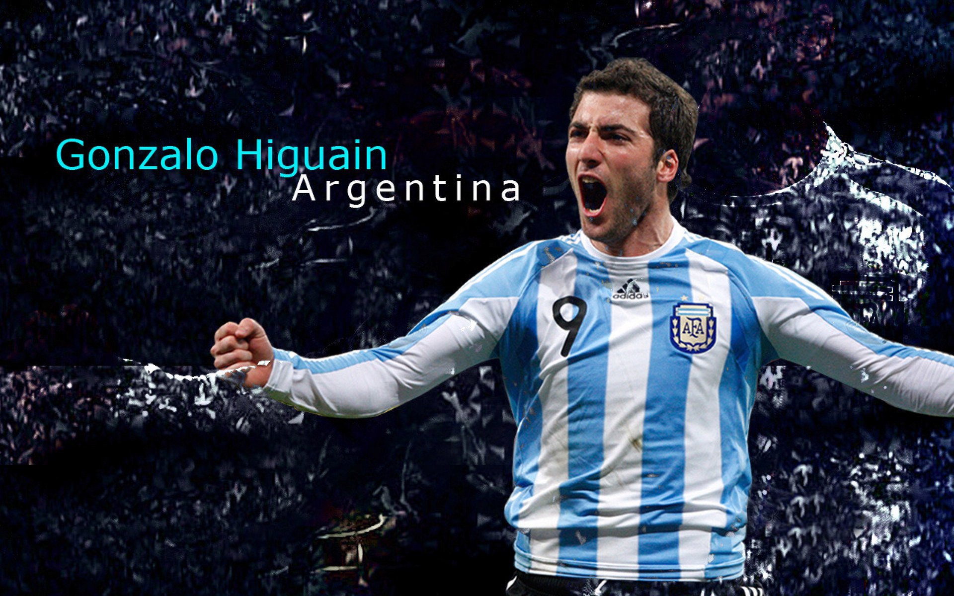 前腰下沉组织串联攻防节奏，前腰组织进攻